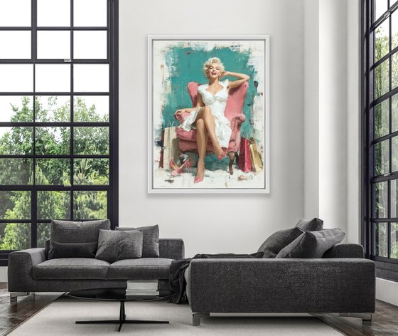 Shopping  Time with Marilyn Monroe