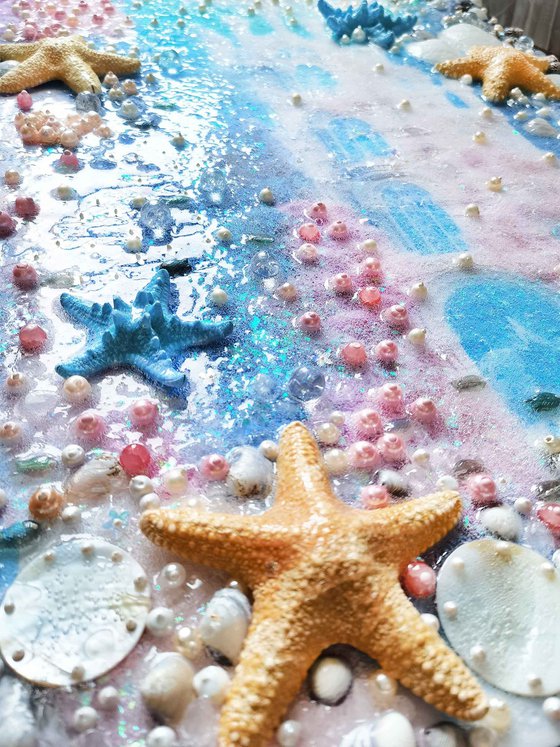 Pink Castle. Under the Sea. Fantasy fairy tale Decorative painting with pearls, rose quartz and shells
