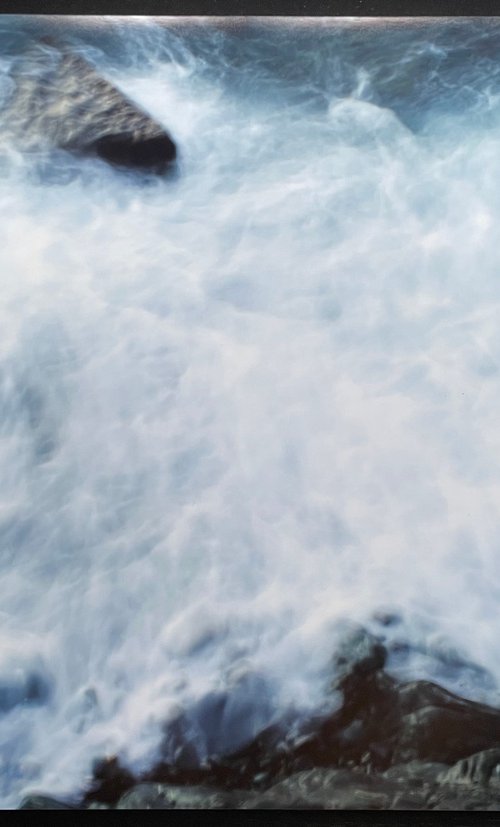 Shallow Blue #3 by Demyd Demydov