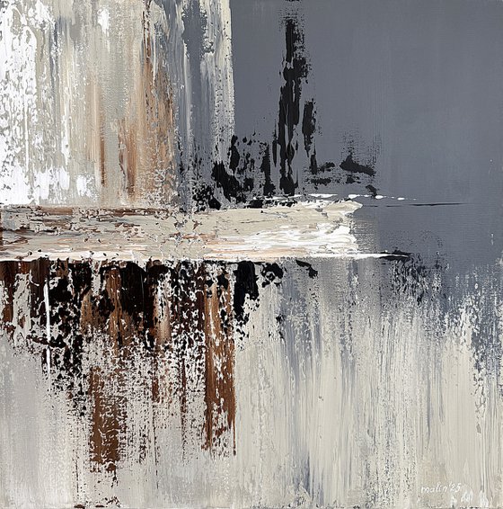 Ivory, Charcoal & Rust