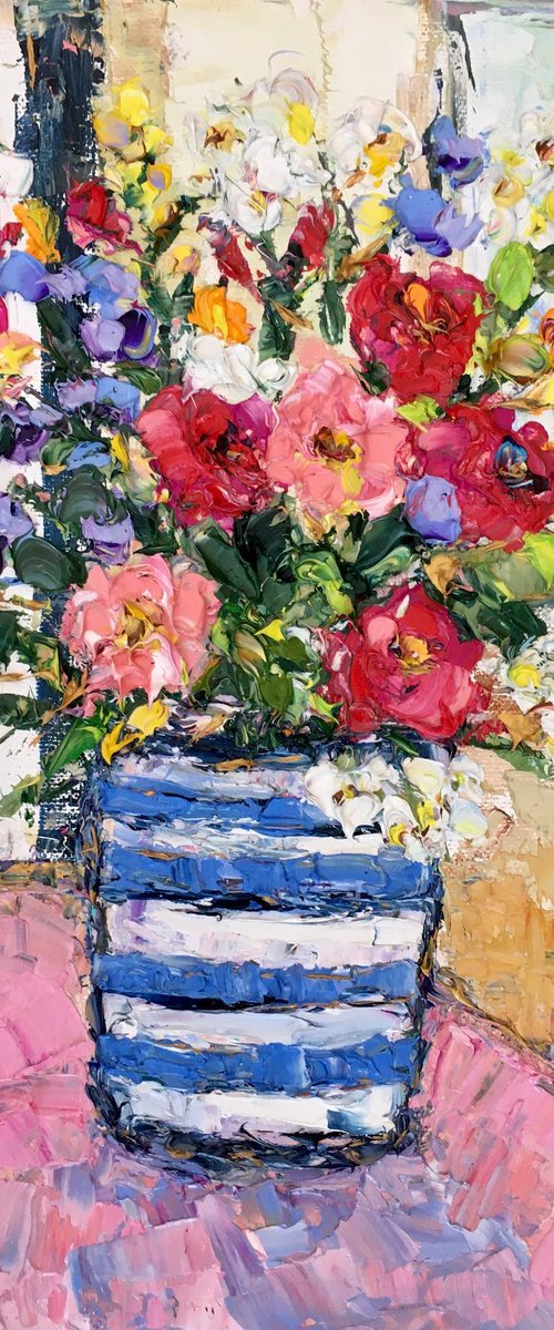 Striped vase with flowers by Vilma Gataveckienė