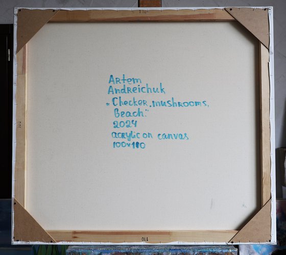 Сhecker. Mushrooms. Beach