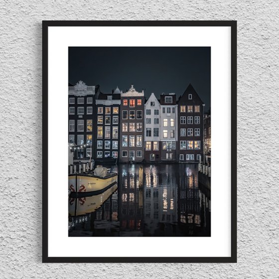 AMSTERDAM NIGHT
