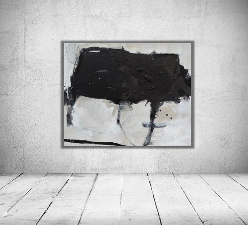 Composition In Black & White by Daniela Schweinsberg