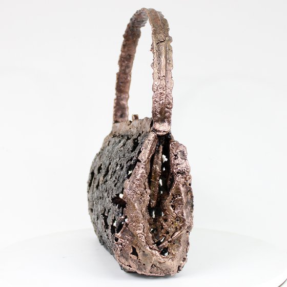 Handbag - Sculpture in bronze and steel lace