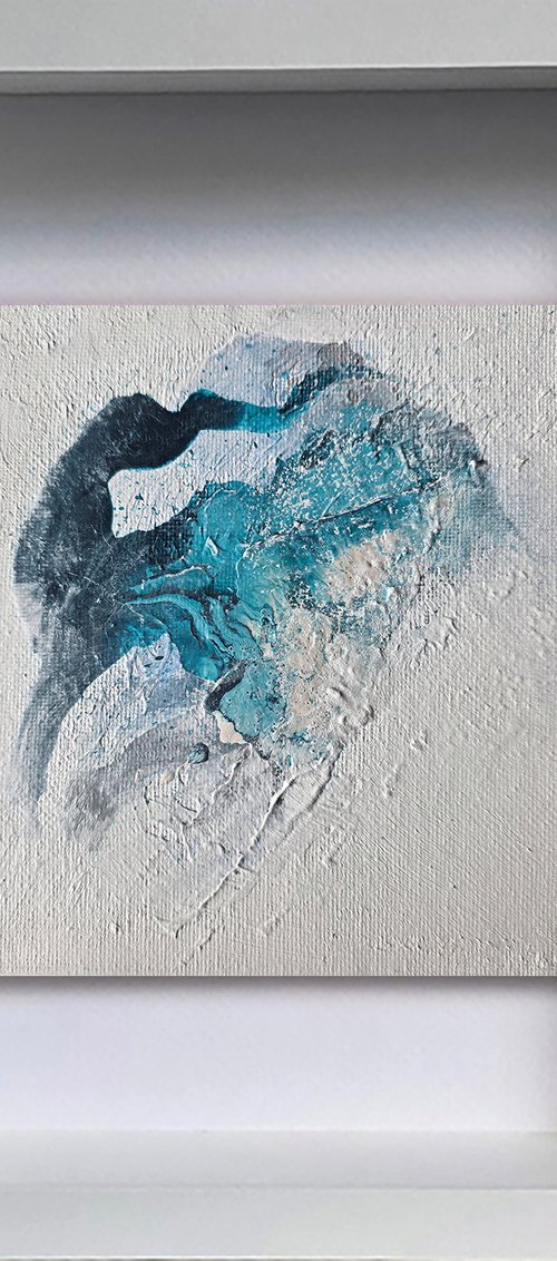 White Little story VII by Doris Duschelbauer