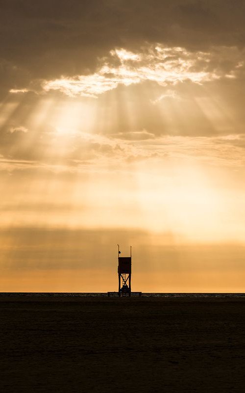 SUNBURST OVER TOWER by Andrew Lever