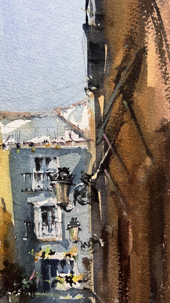 Sunlit Valencia Alley