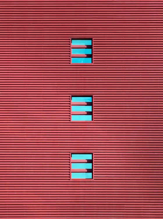 Red wall