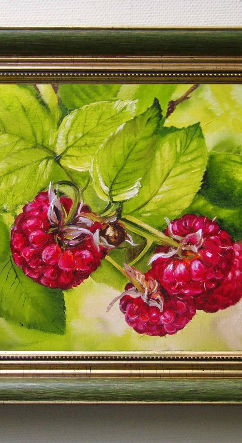 Ripe Raspberries by Natalia Shaykina
