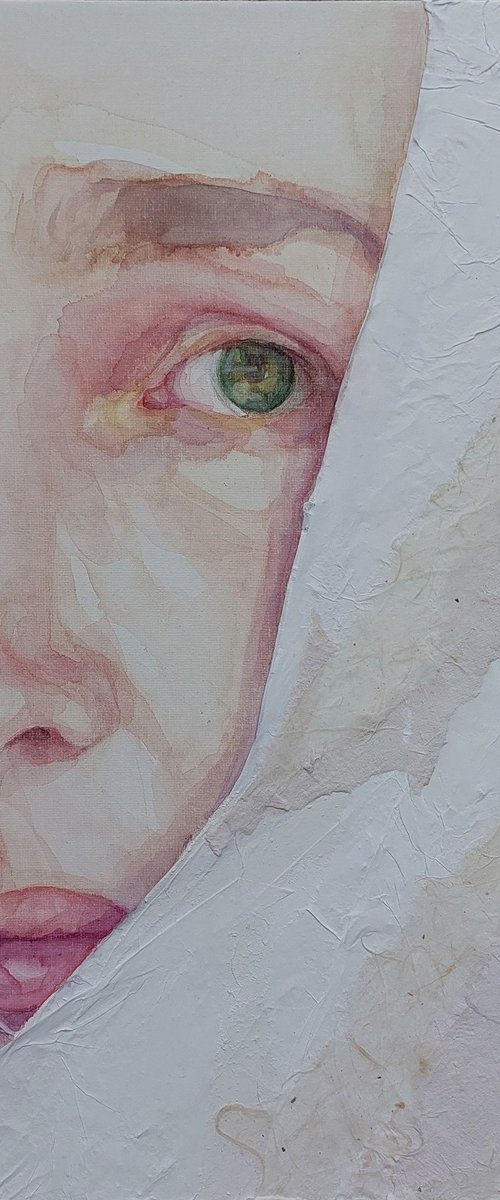 Secret in White by Dunja Jung