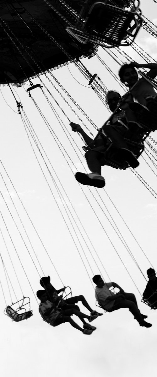 Swing to Infinity by Gilliard Bressan