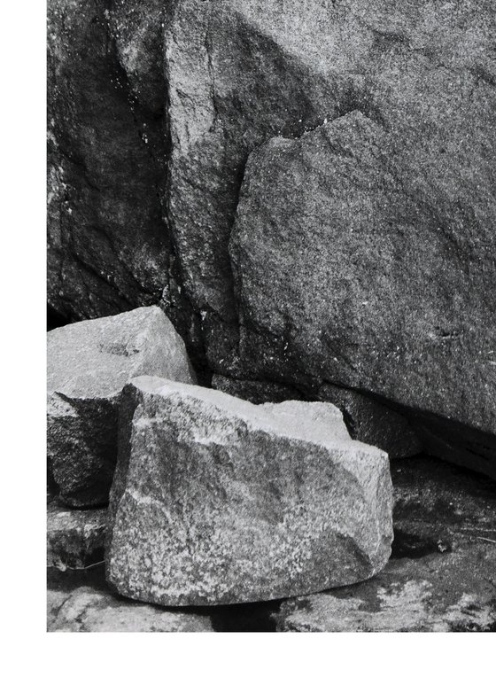 Stones. BW Nude.