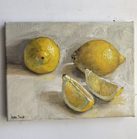 Lemon slices