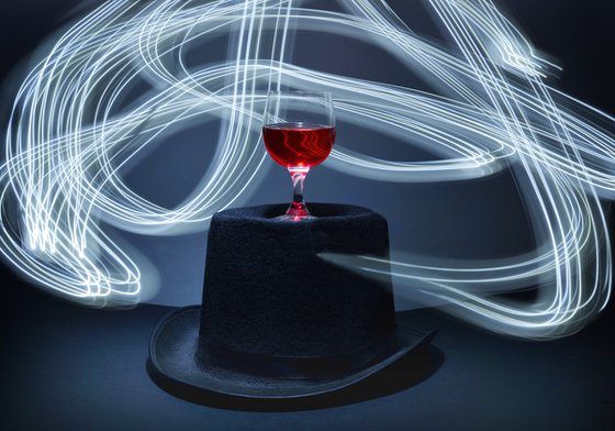 " Top hat and glass of wine ". Limited edition 1 / 15
