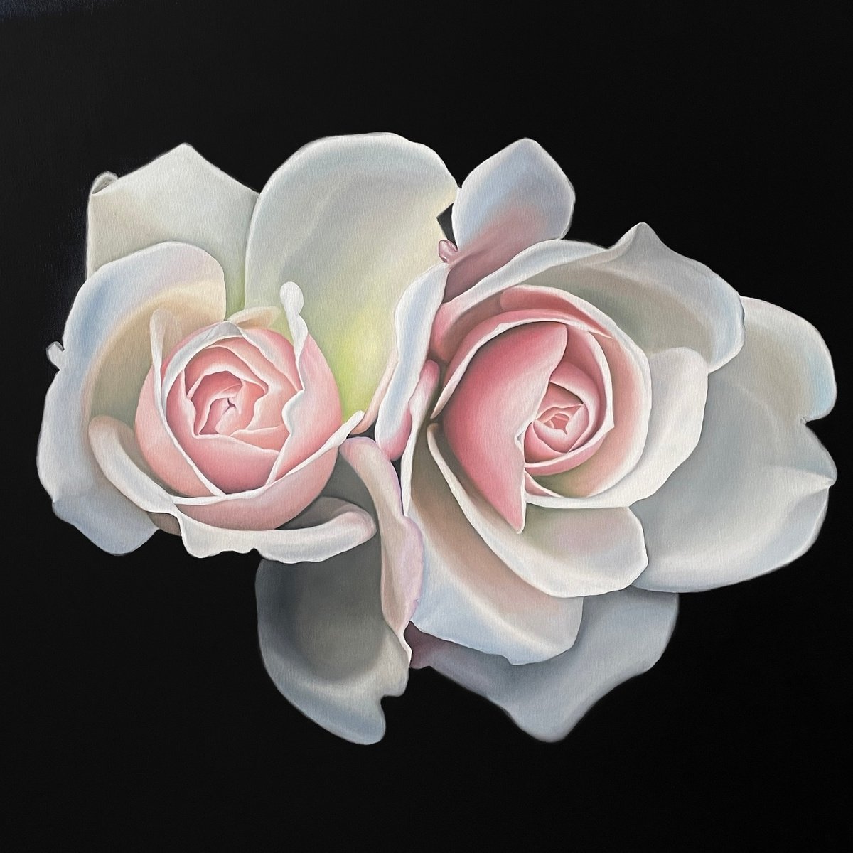 Roses by Oksana Vinnichenko