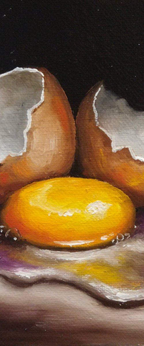 Cracked Egg  #2 still life by Jane Palmer Art