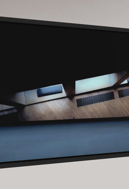 Triangle de la Calmité by Hyun De Grande