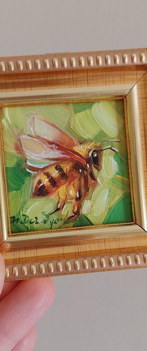 Bee by Nataly Derevyanko