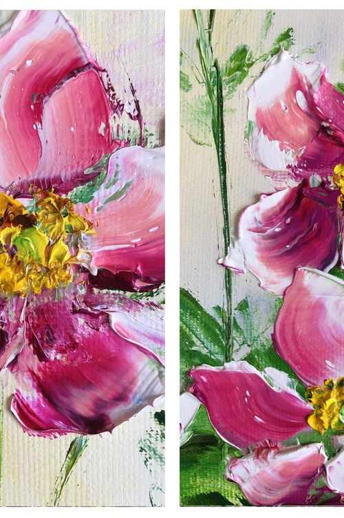 FLIRT - Set of 2 cute anemones. Crimson. Calm diptych. Quivering. Bizarre. Abstract panel. by Marina Skromova