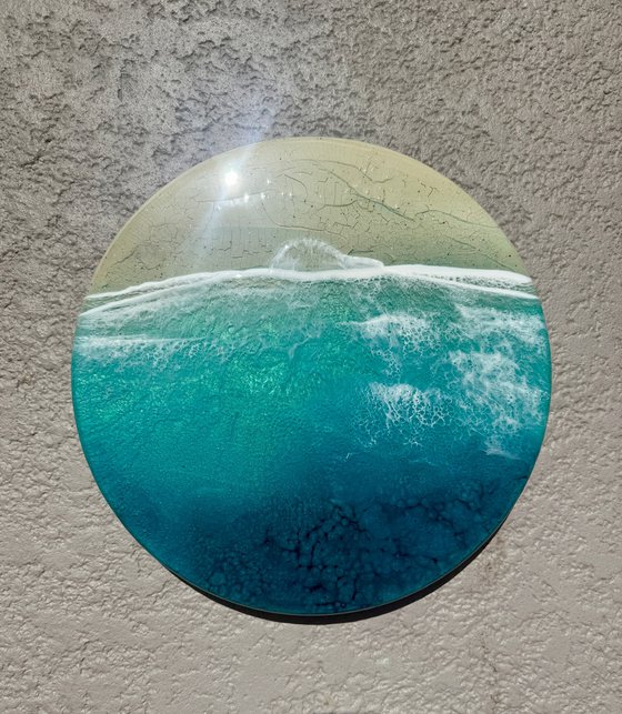 Round ocean #107