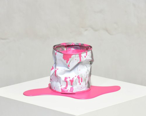 Le vieux pot de peinture rose - 326 by Yannick Bouillault