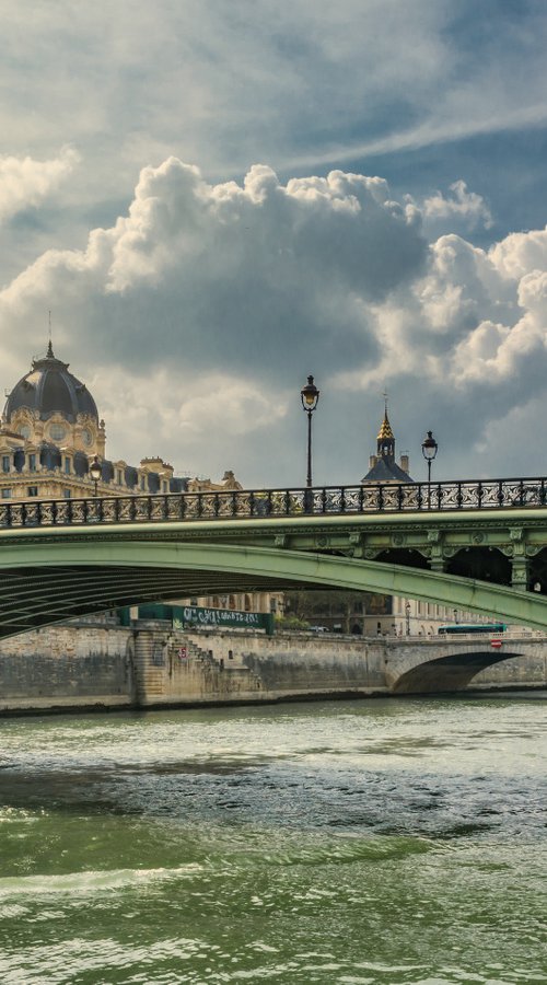 Walk along the Seine River by Vlad Durniev