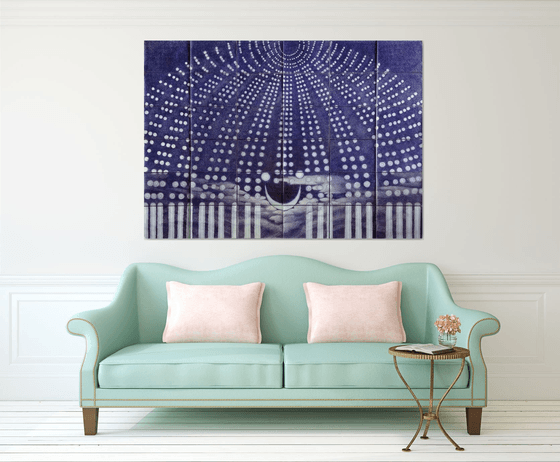 " The queen of the night  "