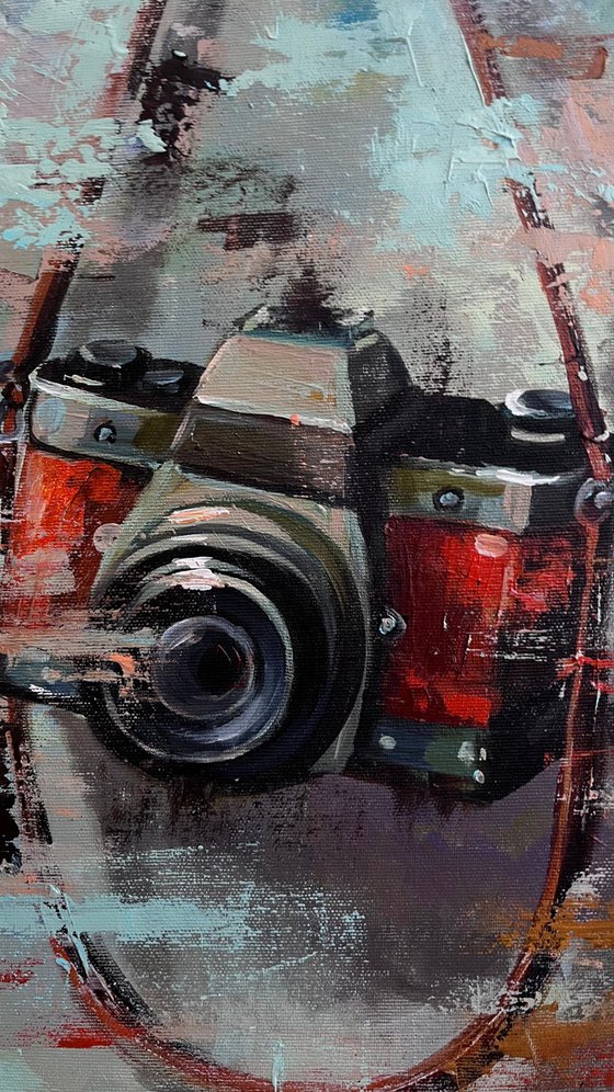Awaiting the Frame