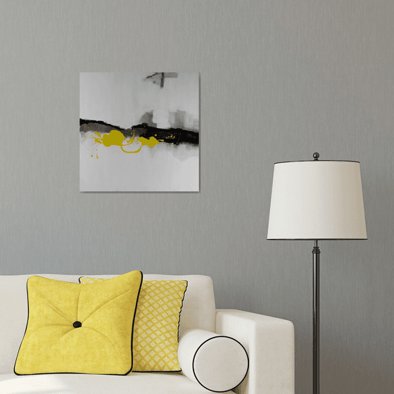 Black and Yellow Moment