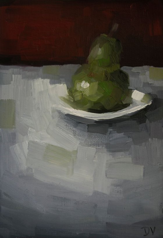 Pear with plate No2