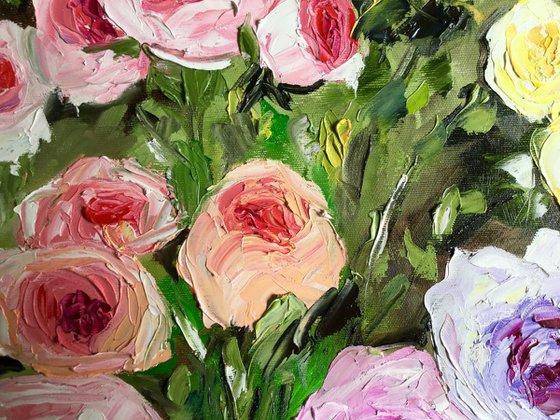 WHITE PINK YELLOW PURPLE  ROSES IN A GARDEN palette knife modern still life  flowers office home decor gift