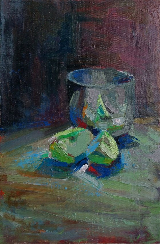 Glass and Sliced ​​Apples