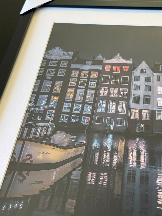 AMSTERDAM NIGHT