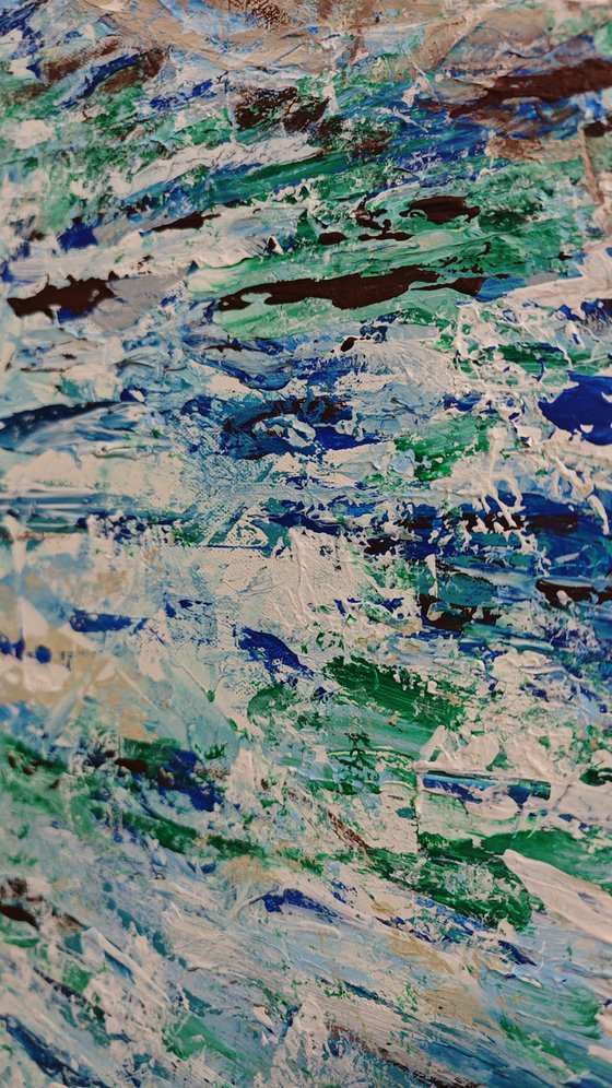 Laguna Monet – Blue White Figurative