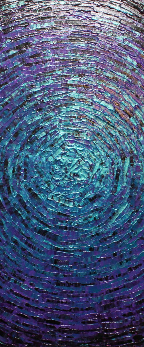 Shard of purple blue color by Jonathan Pradillon