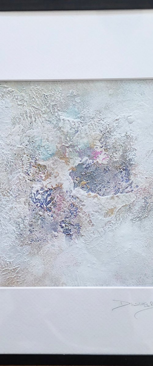 White little story X by Doris Duschelbauer