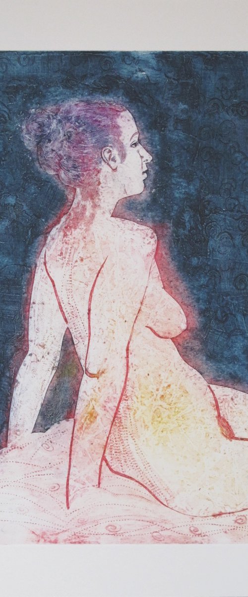 Seated female nude by Rory O’Neill