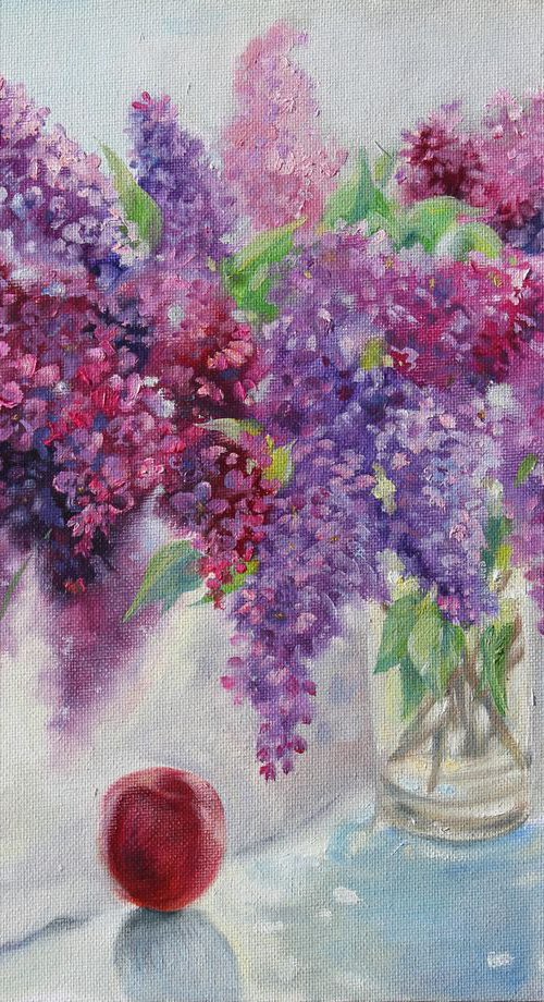 Lilacs by Elina Vetrova