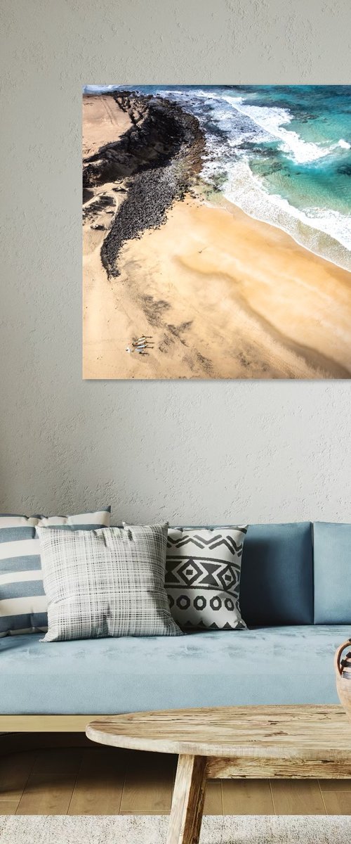 SURFERS ON THE BEACH by Fabio Accorrà