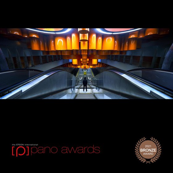 Le Metro ( Awards Epson & It's Liquid )