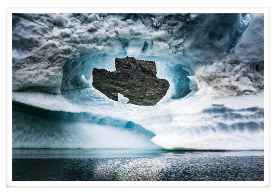 GLIMPSE FROM ICE