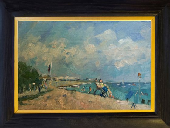 Goring Beach on a Sunny Afternoon