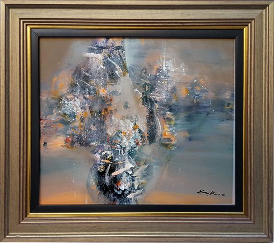 Sublime still lifes signed by oneiric painter OVIDIU KLOSKA about light energy eternity