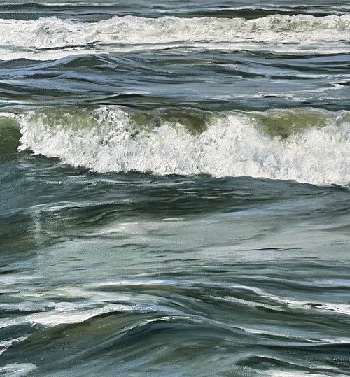 Green waters - ocean wave by Aflatun Israilov