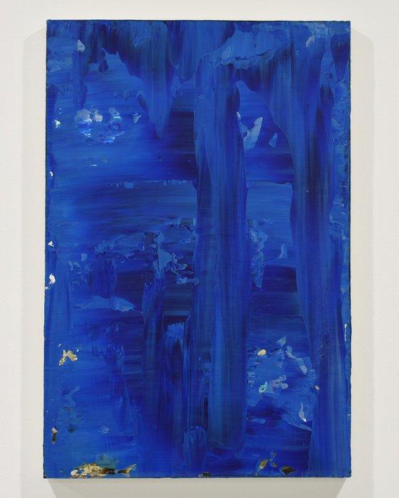 Blue, Unfolding