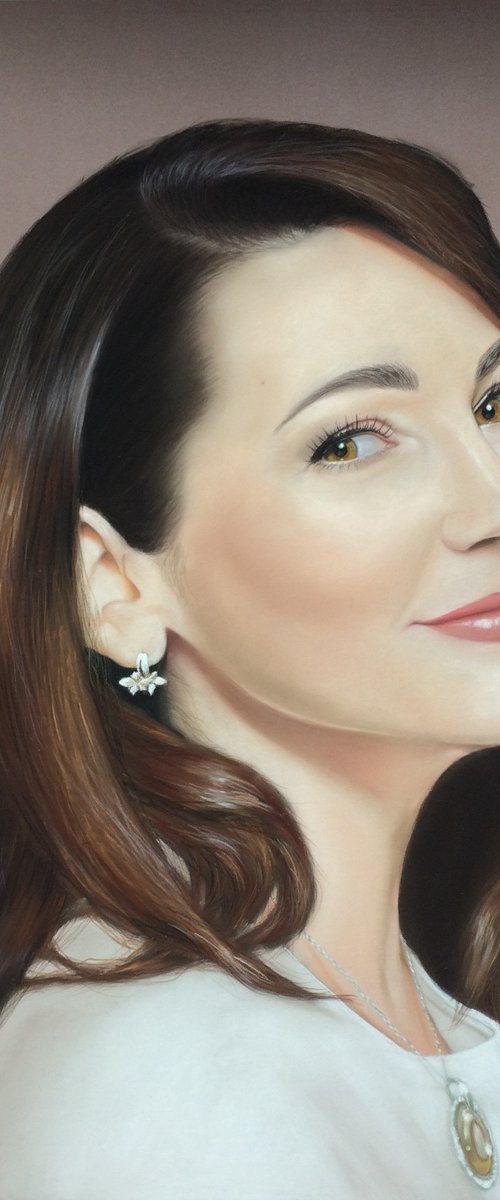 Custom female portrait from photo. by Elena Bondarenko