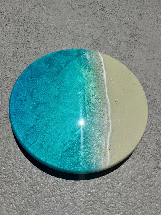 Round ocean #102