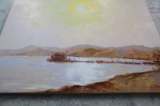 White sun of Eilat