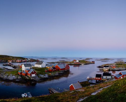 Summer Night in Sør Gjæslingan by Tom Hanslien